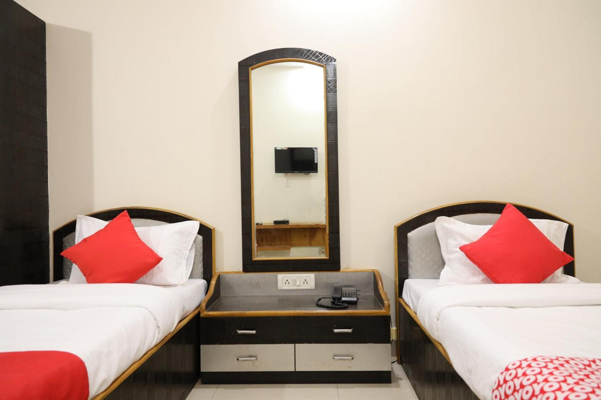 Hotel O Prithvi Inn Nágpur Kültér fotó